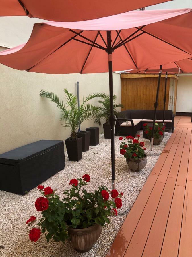 Mosoly Apartman Szeged Exterior foto